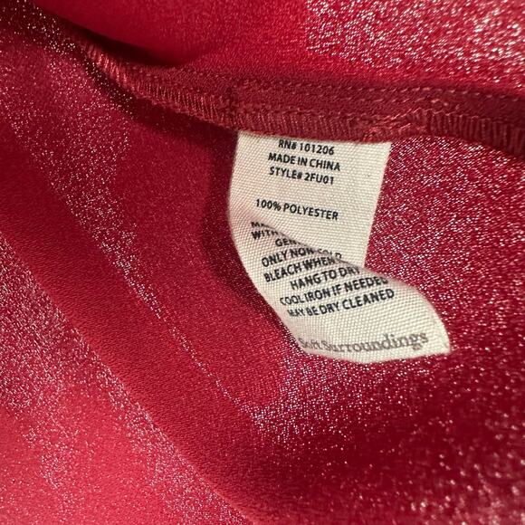 Soft Surroundings Size Medium Long Sleeve Button Down Blouse Top Shirt Red Jewel - Picture 6 of 6